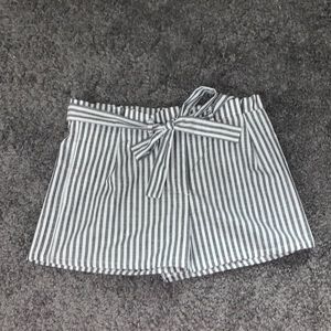 boutique shorts!